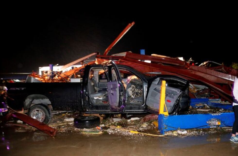 Estados Unidos: al menos cinco muertos y 50 heridos por tornados en Texas