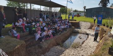 La calicata, la imagen más tradicional de las Jornadas escolares (Prensa INTA Rafaela)