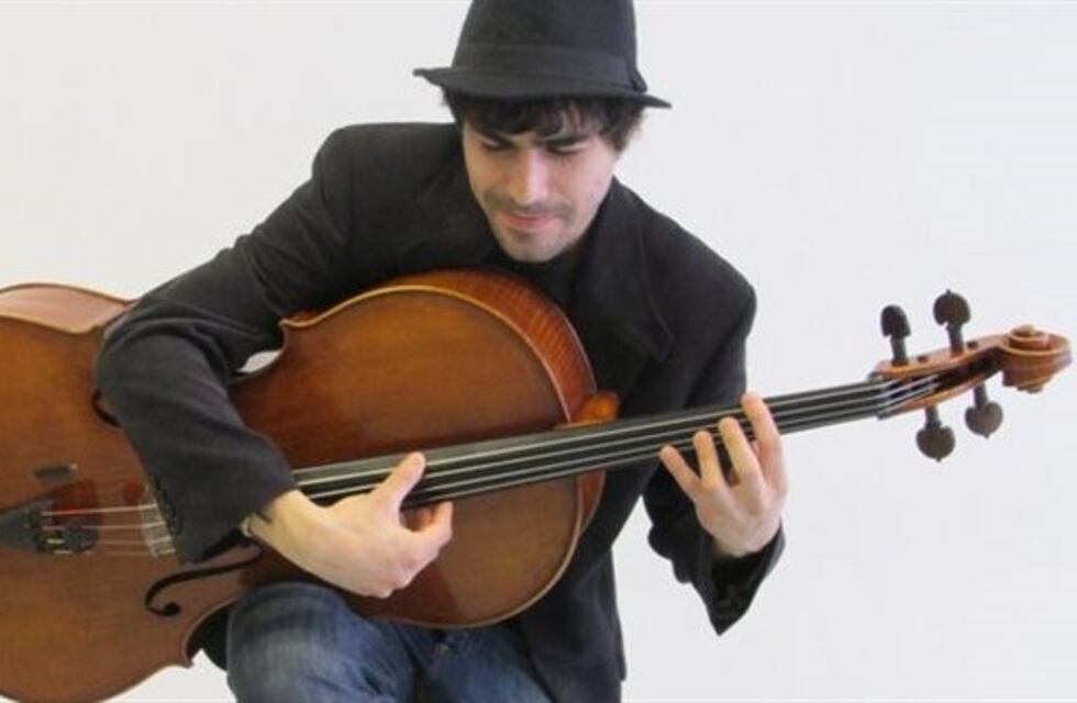 Músico mendocino triunfa en el mundo con su violonchelo