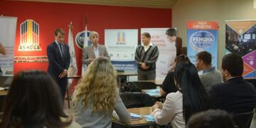 Capacitación a Operadores Turísticos