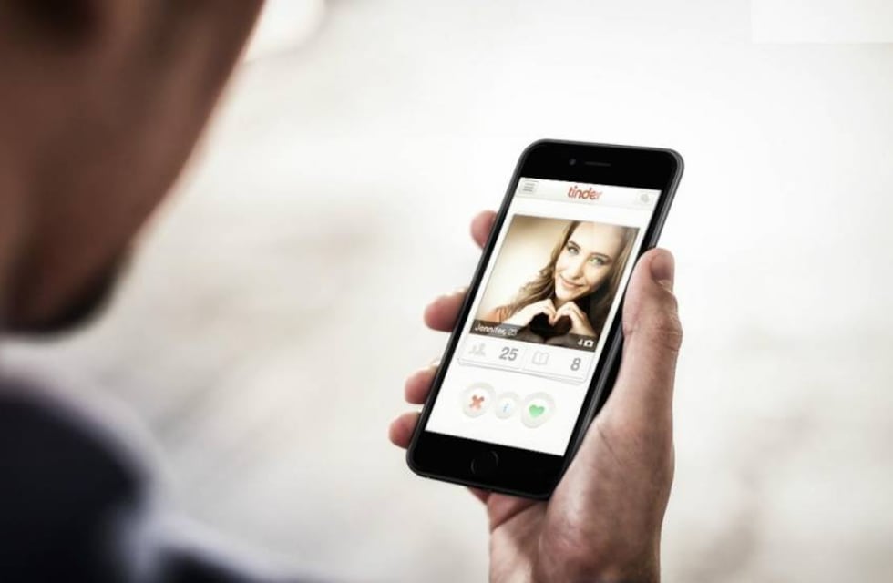 “Hagamos match”: un candidato a concejal rosarino creó un perfil en Tinder para cautivar el voto joven