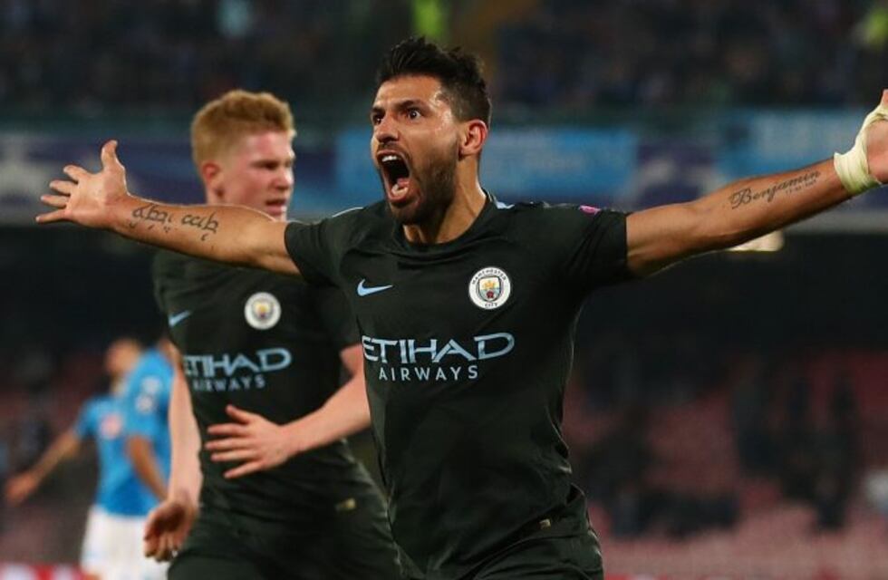 Champions: Manchester City le ganó 4-2 al Napoli con un gol récord de Sergio Agüero y otro de Nicolás Otamendi