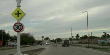 El accidente tuvo lugar en la avenida Lugones\u002E La mujer quedó tendida en el pavimento\u002E