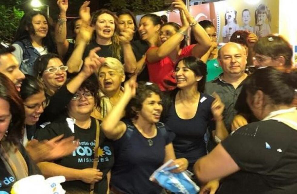 Britez, luego del triunfo: "Ganó la democracia, estamos felices"