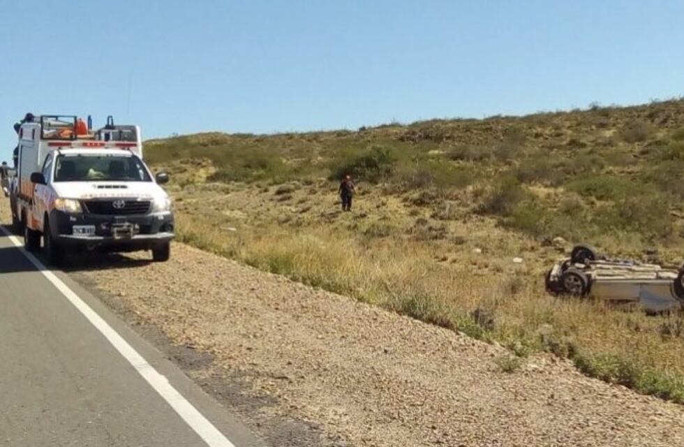 Un sujeto murió aplastado tras volcar en la Ruta 17