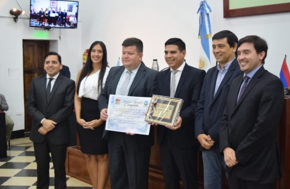 Reconocieron por su mandato a los concejales salientes de Posadas