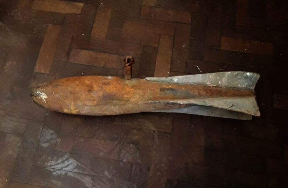 Sorpresa en barrio Martin ante el hallazgo de una bomba aérea