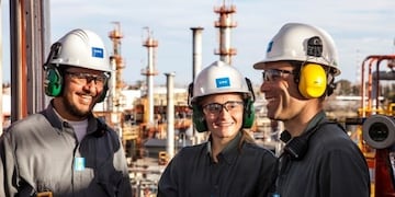 Trabajar en YPF como nuevo profesional\u002E Es tu oportunidad\u002E