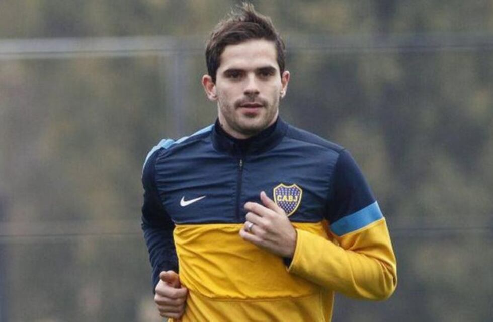 Gago entrenó con normalidad y será titular en Boca frente a Huracán