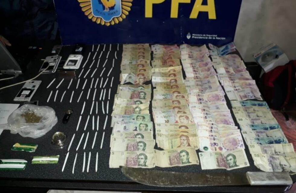 Mega operativo: caen padre e hijo por vender droga