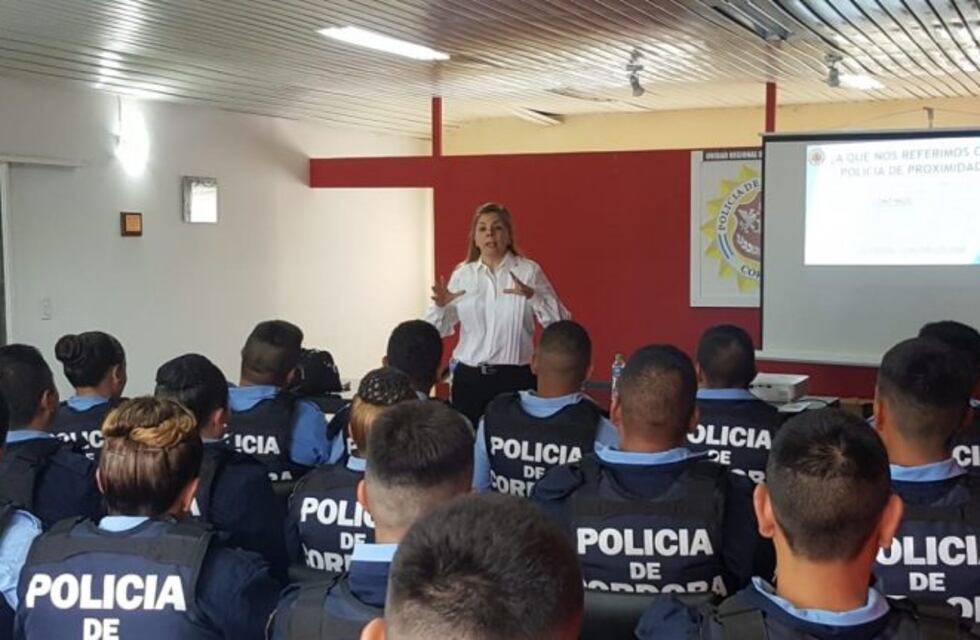 Jornada de capacitación para agentes policiales de Punilla
