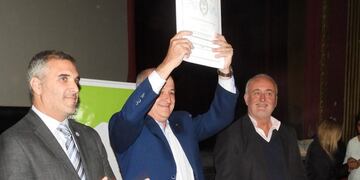 Entrega escritura ex Sanatorio