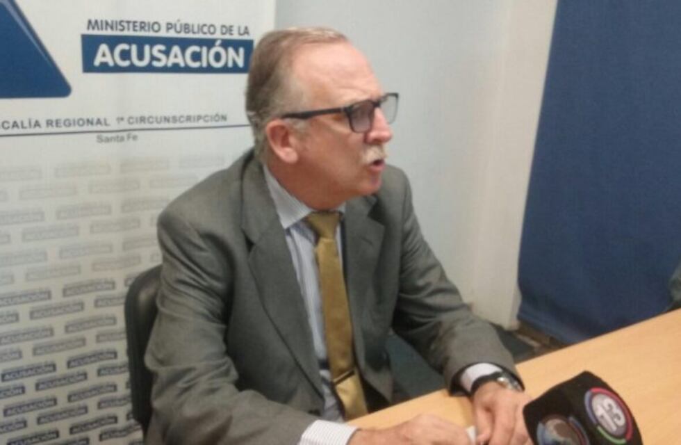 Lo dejaron al cuidado de su sobrina dos veces, la violó y luego le pagó