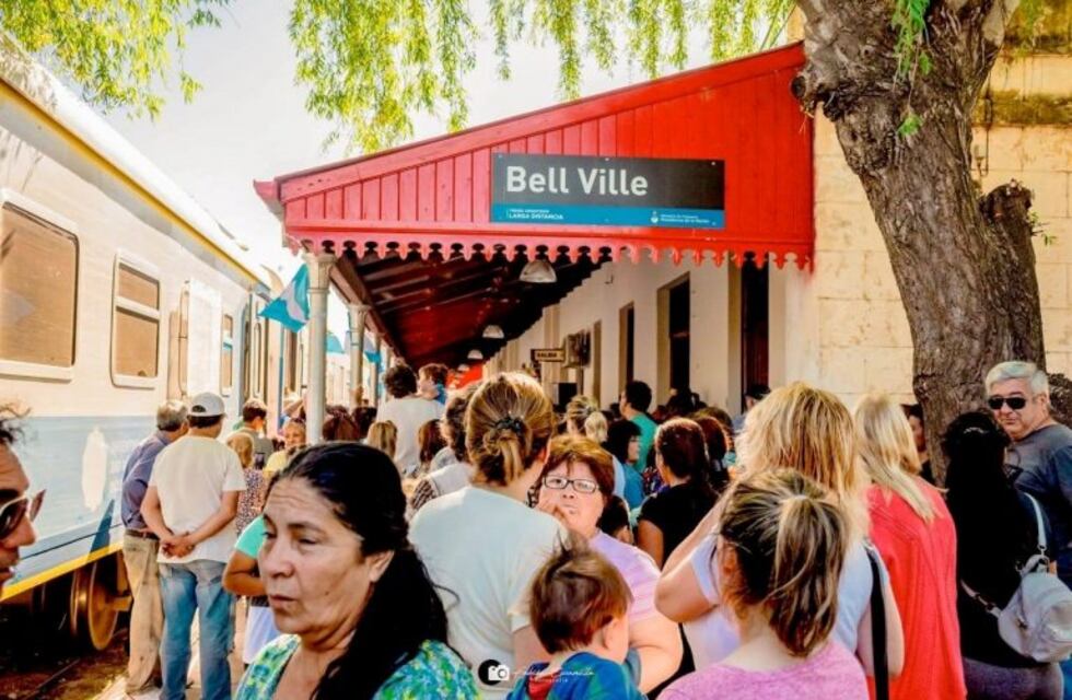 Un día, después de 26 años, volvió el tren a Bell Ville