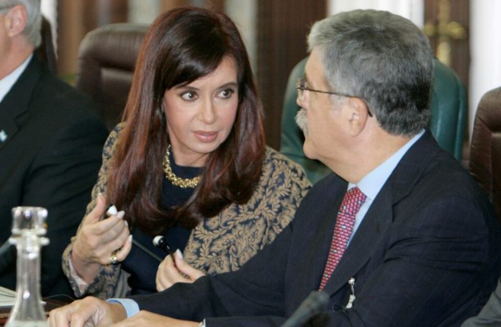 Julio De Vido escribió una nueva carta y apuntó contra Cristina Kirchner