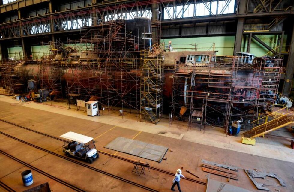 Con inversión de $250 millones, regresan astilleros argentinos a Santa Fe