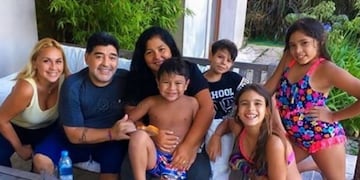 Maradona con Dieguito Fernando