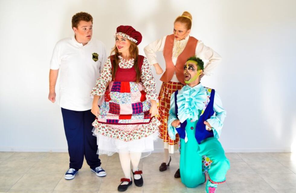 Muñequita de Papel o... ¿qué pasa cuando se corta la luz y los chicos se quedan sin Internet?