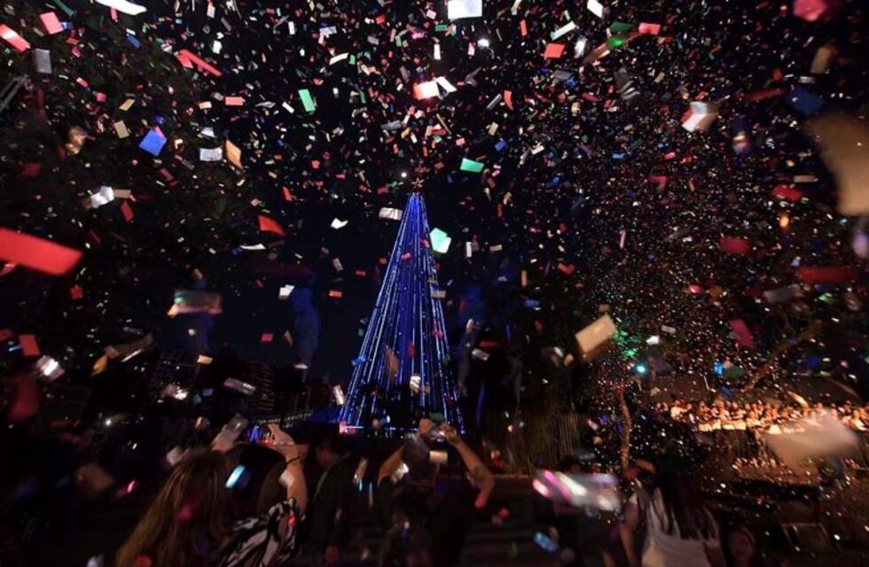 Árbol de Navidad y polémica: la oposición criticó la cantidad de dinero que se utilizará