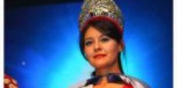 Caren Rosas es la Reina de la Vendimia Malargu00fce 2.017, tras la elecciu00f3n a travu00e9s de voto electru00f3nico que se desarrollu00f3 en el marco de la fiesta departamental