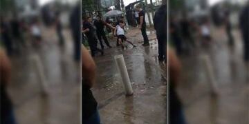 Patovica atacó brutalmente a un joven a la salida del boliche La Quinta Sutton, ubicado en San Miguel\u002E