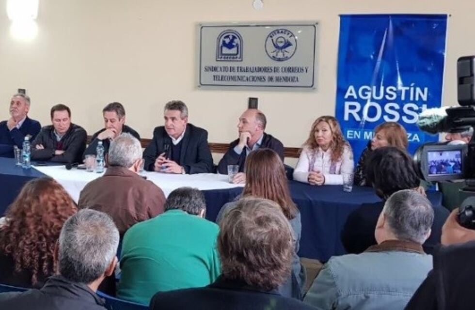 Rossi desembarcó en Mendoza en busca de adhesiones