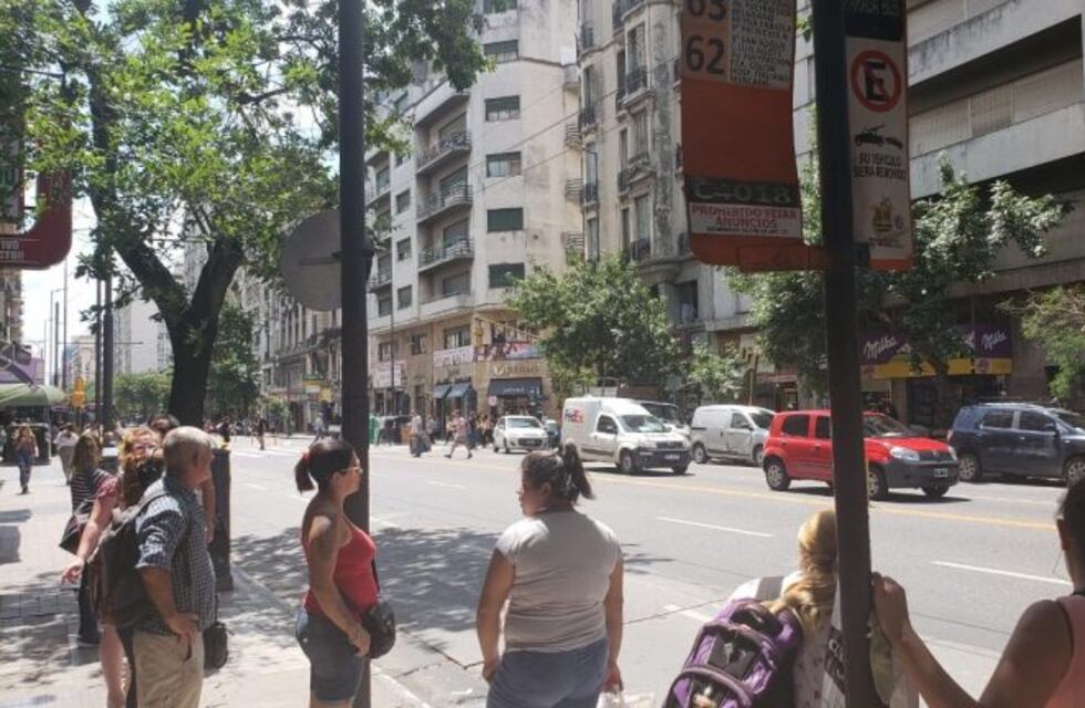 UTA amenaza con un paro del transporte urbano de Córdoba este jueves