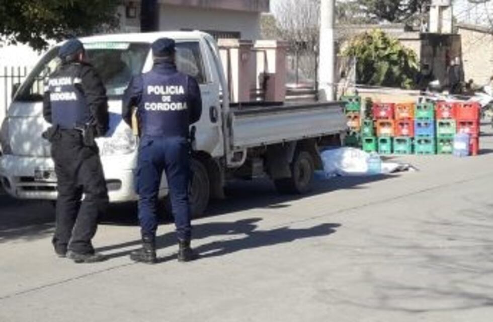 Alta Gracia: peatón murió embestido por un vehículo que repartía agua