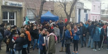 Concentración en Litoral Gas para pedir el congelamiento de las tarifas\u002E (El Norte)