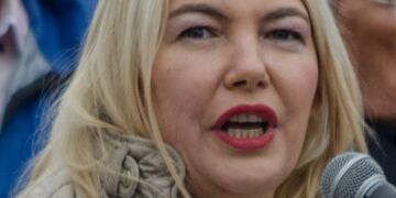 Gobernadora Rosana Bertone