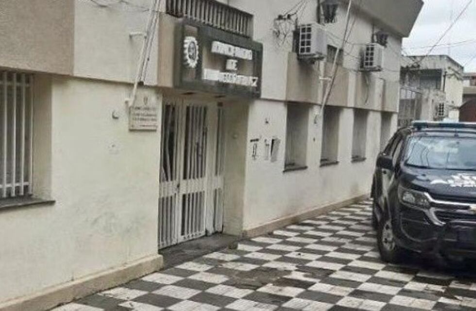 Atacaron a fierrazos la sede de la Municipalidad de Villa Gobernador Gálvez