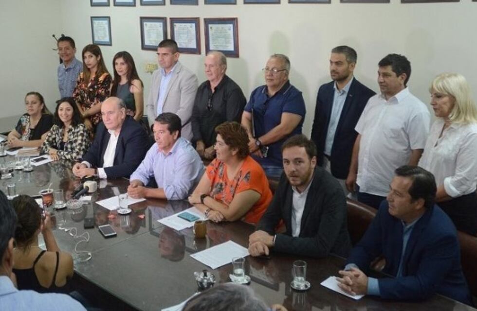 Diputados del PJ-FdT piden más participación en la lucha antivirus