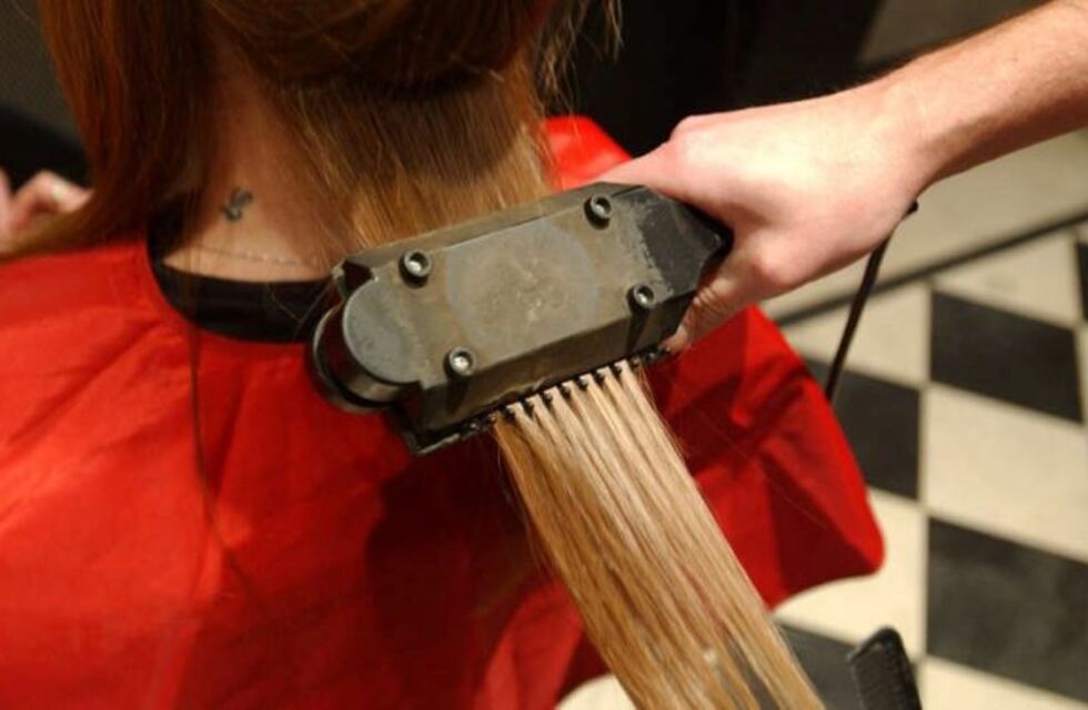 La ANMAT prohibió el uso y comercialización de un producto para el pelo