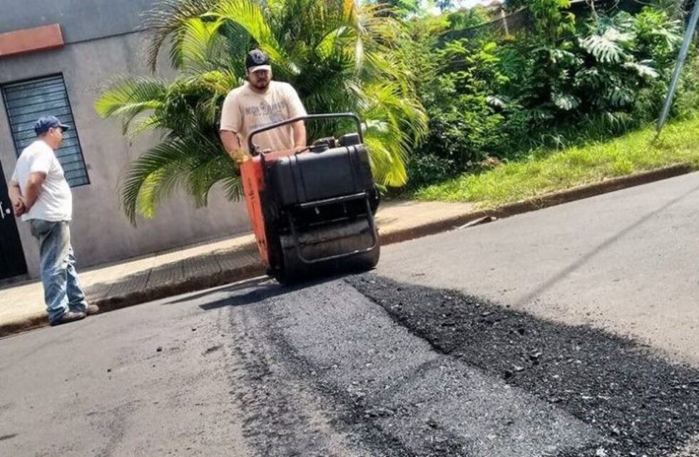 El municipio comenzó con el plan de bacheo en la ciudad de La Rioja
