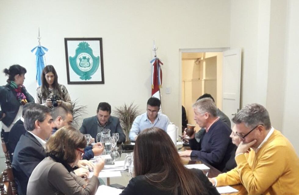 Aumento salarial del 10% para empleados municipales de Alta Gracia