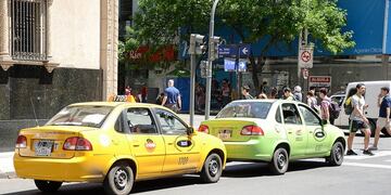Mestre anunció la convocatoria para sortear nuevas chapas de taxis y remises