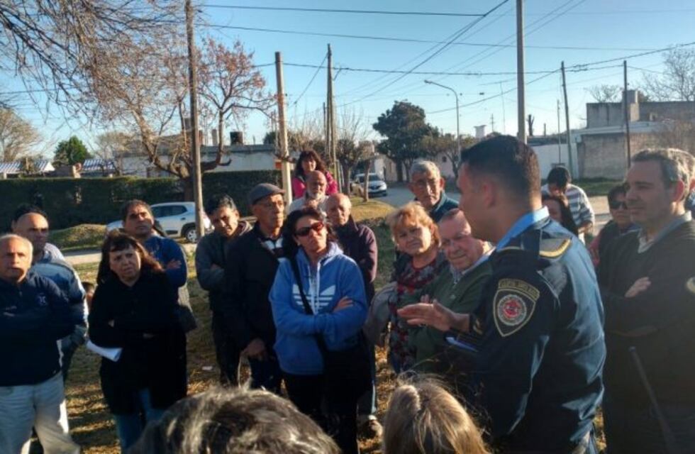 Barrio Córdoba: vecinos manifestaron su preocupación por la inseguridad