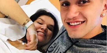 Morena y su novio Facundo Ambrosioni recién convertidos en padres (Instagram)