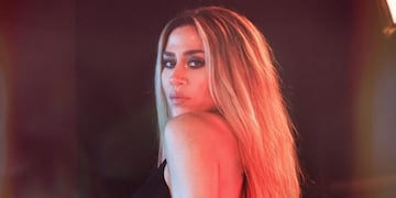 Jimena Barón salió a la calle en bikini y pidió que la encaren