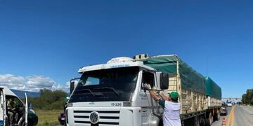 Camioneros en Las Termas\u002E