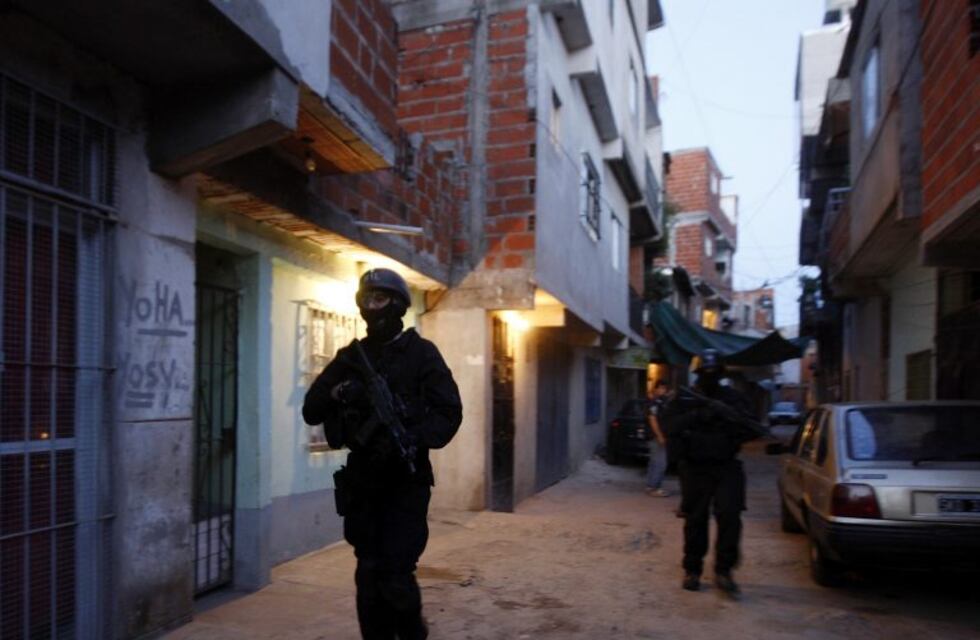 Confirman procesamiento para 20 acusados de la banda mas grande de drogas de la villa 1-11-14