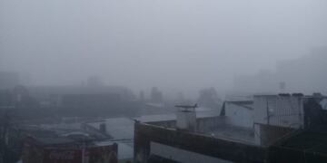 Intensa niebla este jueves en Gualeguaychú\nCrédito: Vía Gualeguaychú