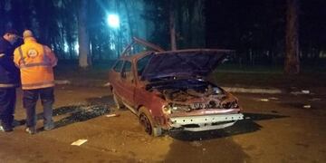 Dos heridos en un vuelco en el Parque de Mayo