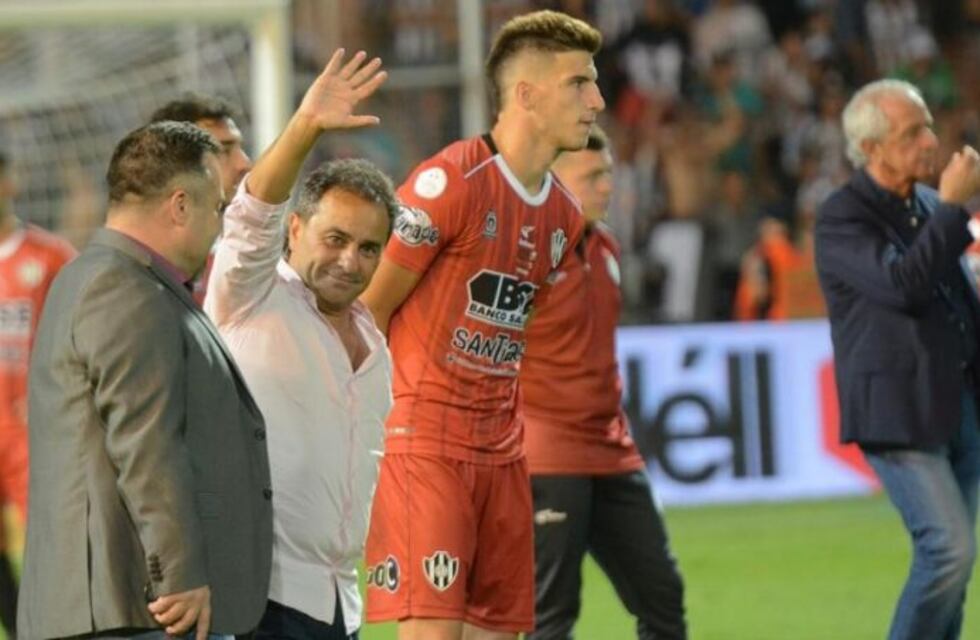 Coleoni: "Hicimos lo que pudimos y elijo esta forma de perder y no colgado del travesaño"