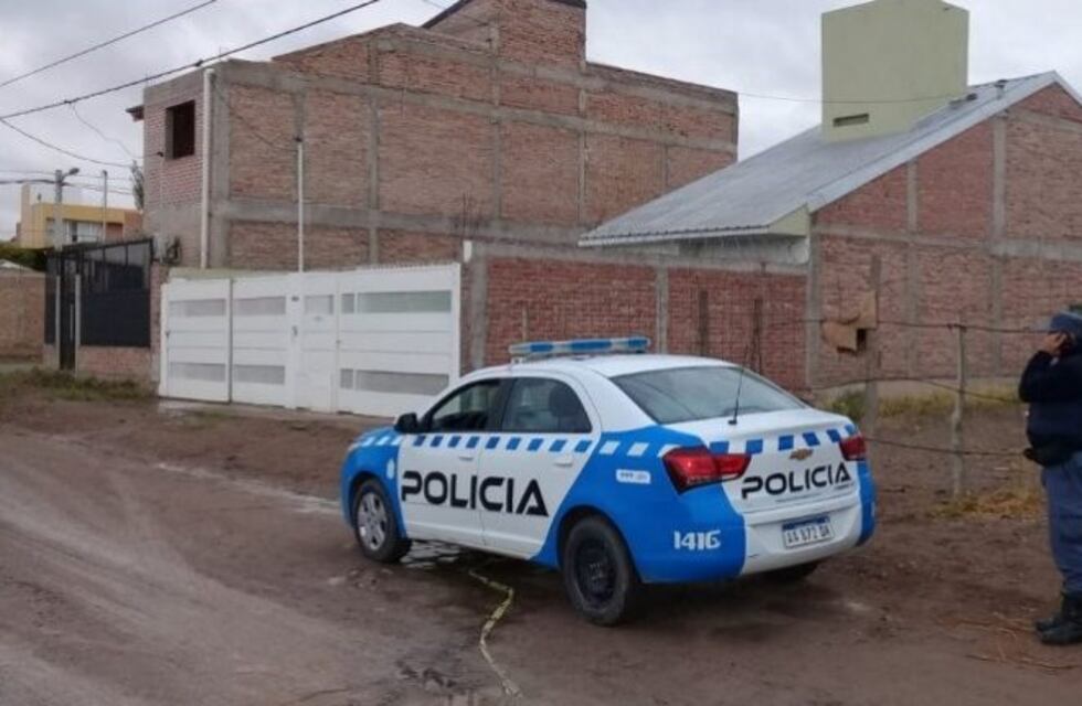 Feminicidio en Huiliches: un niño encontró el cuerpo de la mujer y su asesino