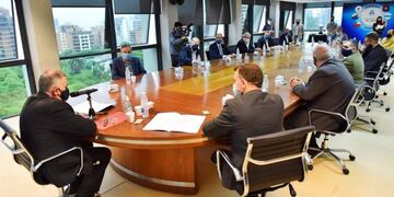 Legislatura: Jaldo y legisladores analizaron las cuencas hídricas de Tucumán\u002E (SECPT)