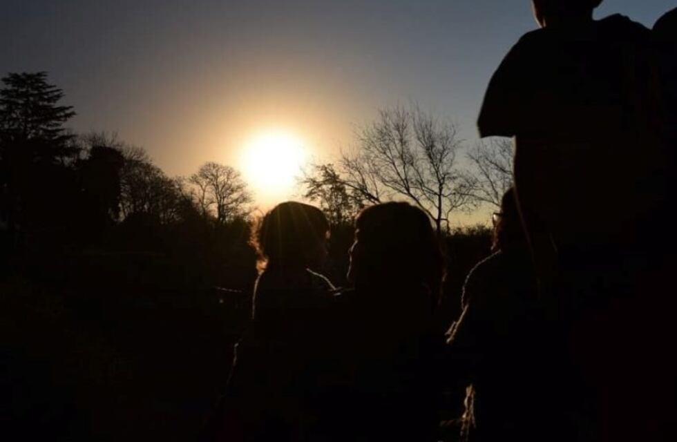 Villa San Isidro: las mágicas imágenes del Eclipse Solar 2019