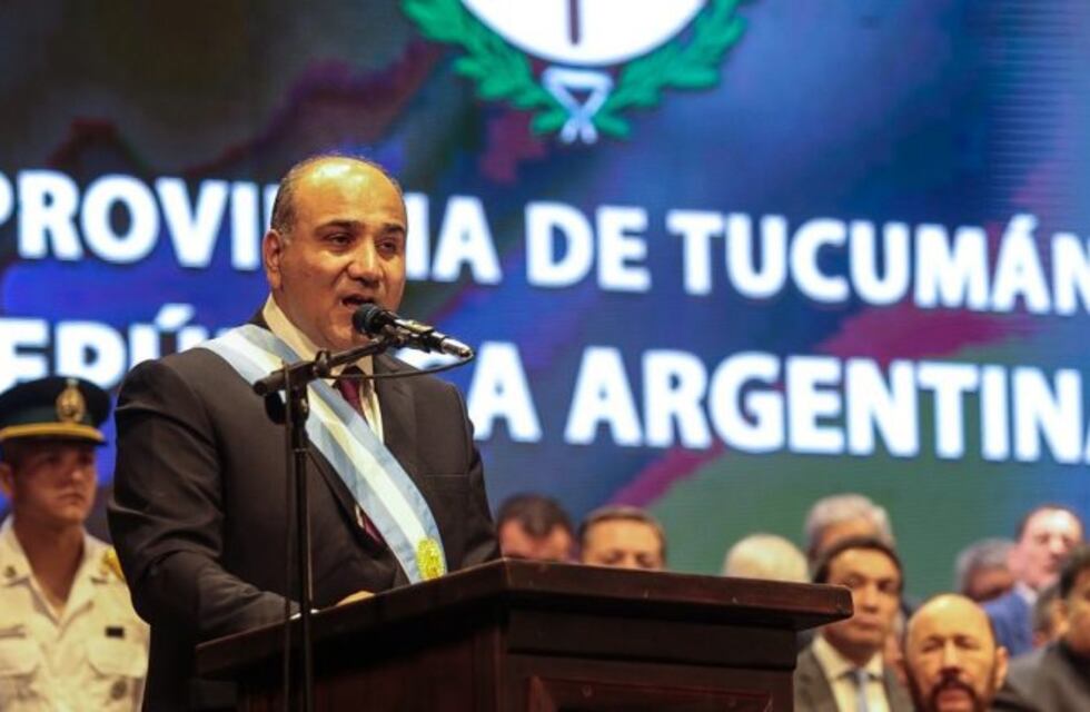 Juan Manzur: "Esta es la Argentina que se levanta y se pone de pie"