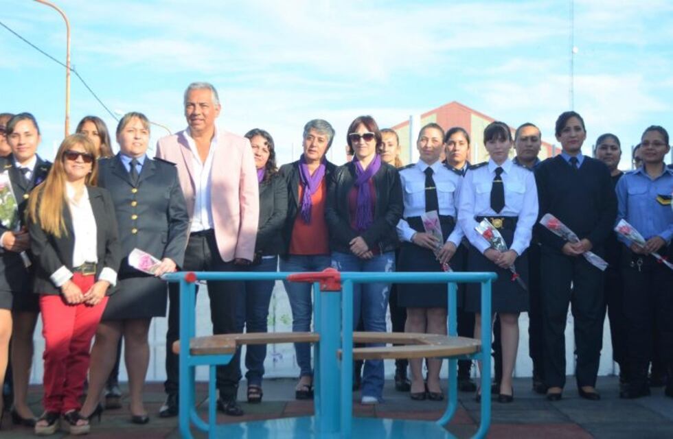 La plaza lúdica en comisaría de la mujer es una realidad