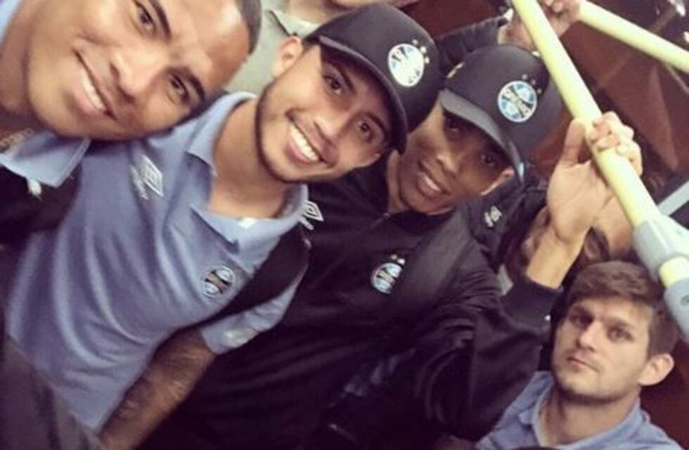 El Gremio engañó a River con su jugador emblema: aún lesionado, Luan viajó con el plantel